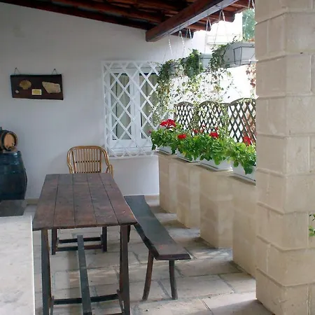 Masseria Lapica *