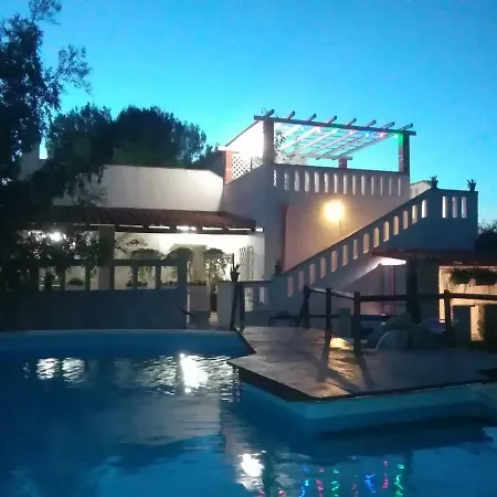 Masseria Lapica Casa vacanze Oria (Brindisi)
